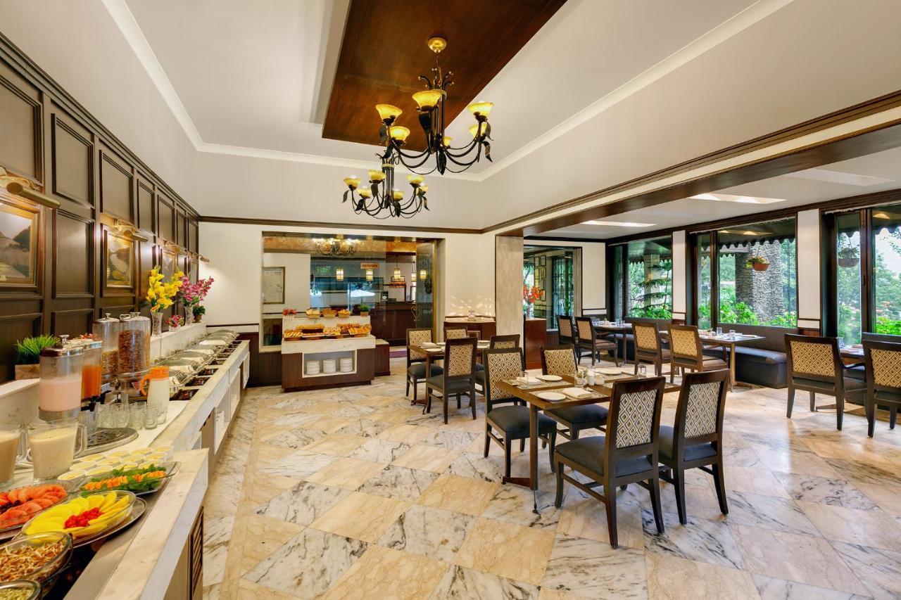 Shervani Hilltop Resort Nainital Eksteriør bilde