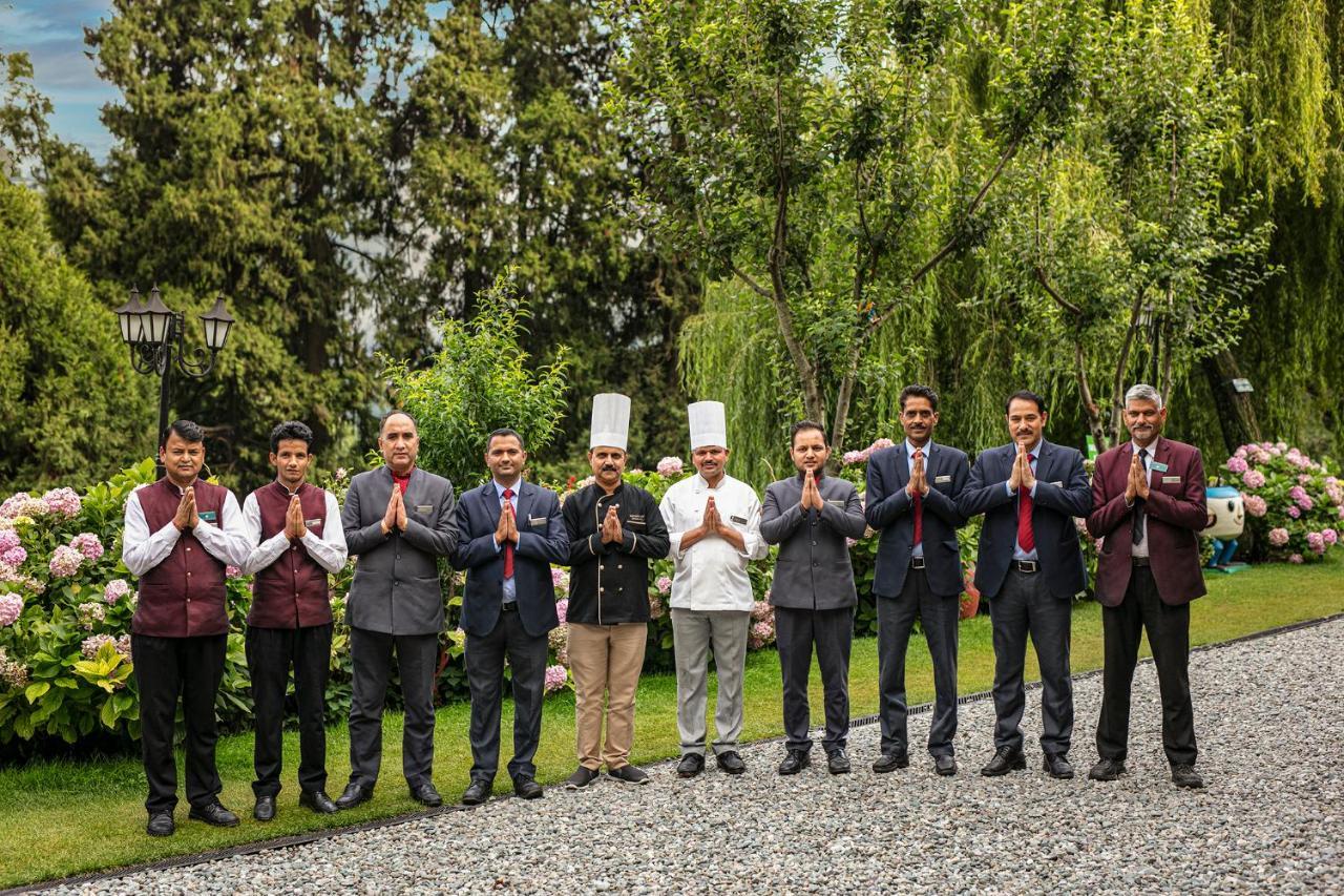 Shervani Hilltop Resort Nainital Eksteriør bilde
