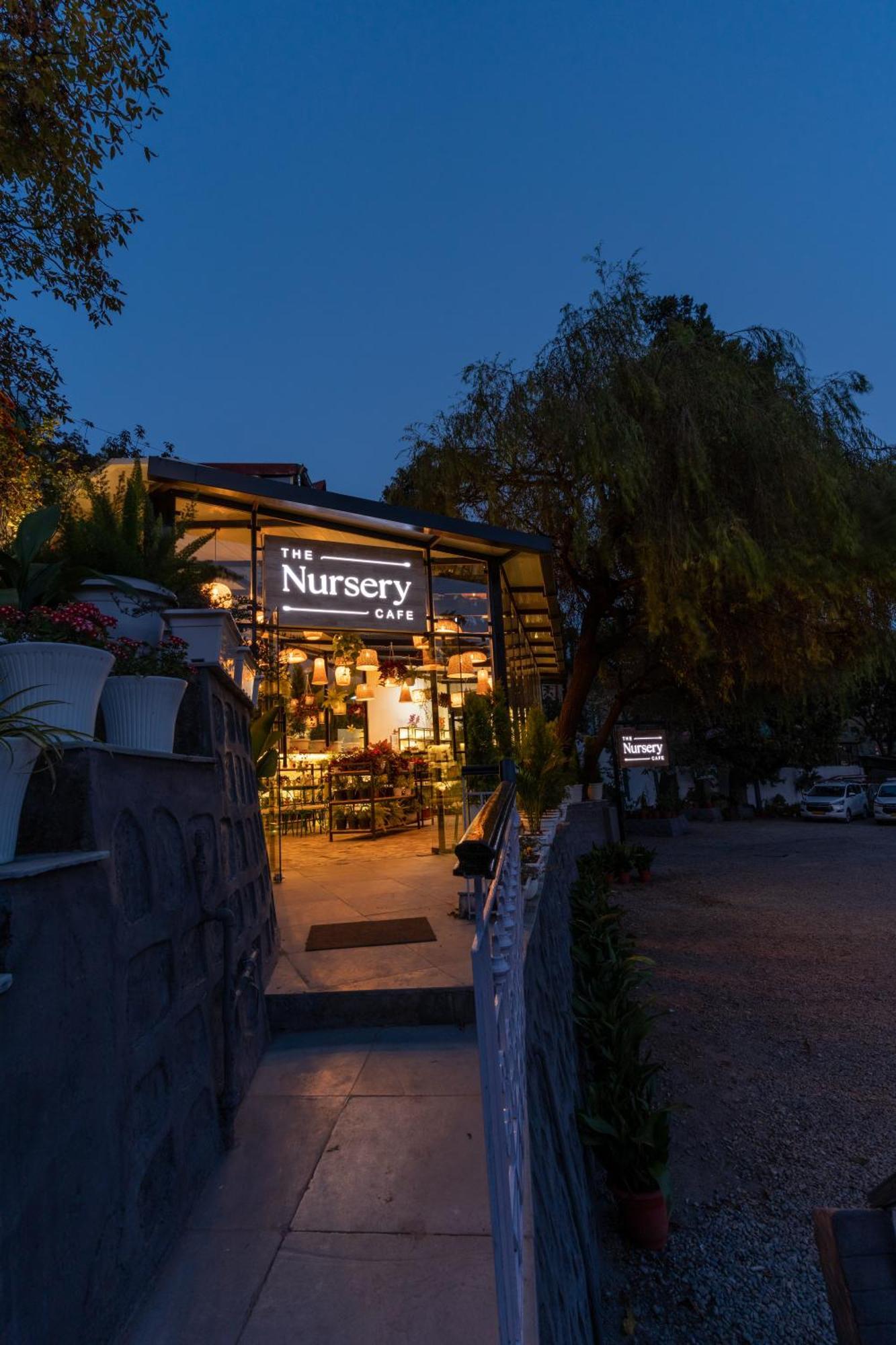 Shervani Hilltop Resort Nainital Eksteriør bilde