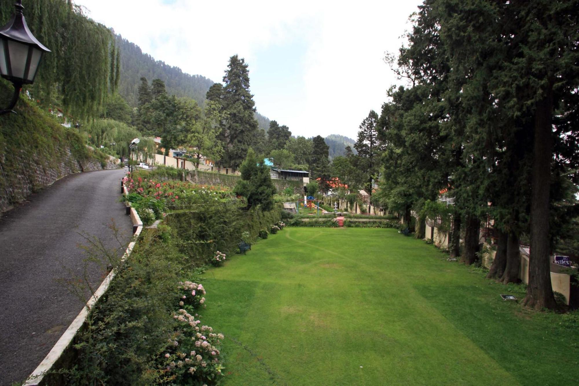 Shervani Hilltop Resort Nainital Eksteriør bilde