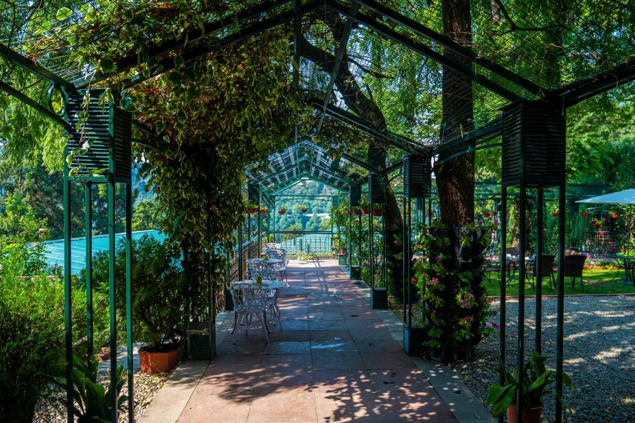 Shervani Hilltop Resort Nainital Eksteriør bilde